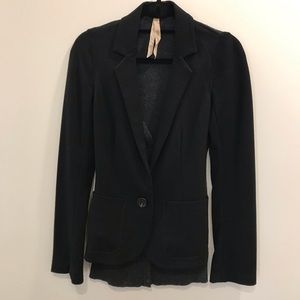 Bailey 44 black blazer with inner grey sweater